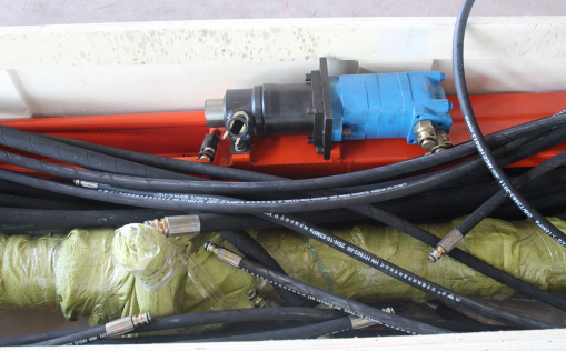 液壓探水鉆機，架柱式鉆機高效且輕便